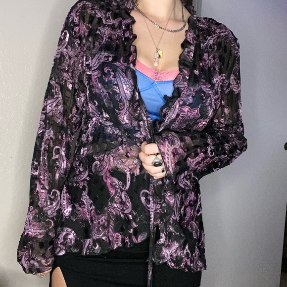 Top - Picture 7 of 9